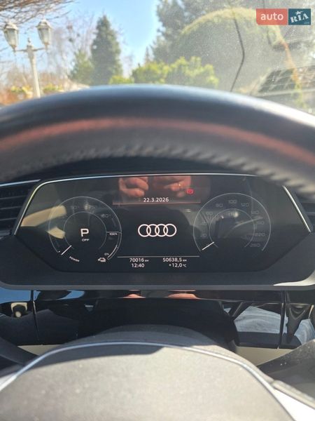 Внедорожник / Кроссовер Audi e-tron 2020 в Киеве фото 13 Внедорожник / Кроссовер Audi e-tron 2020 в Киеве