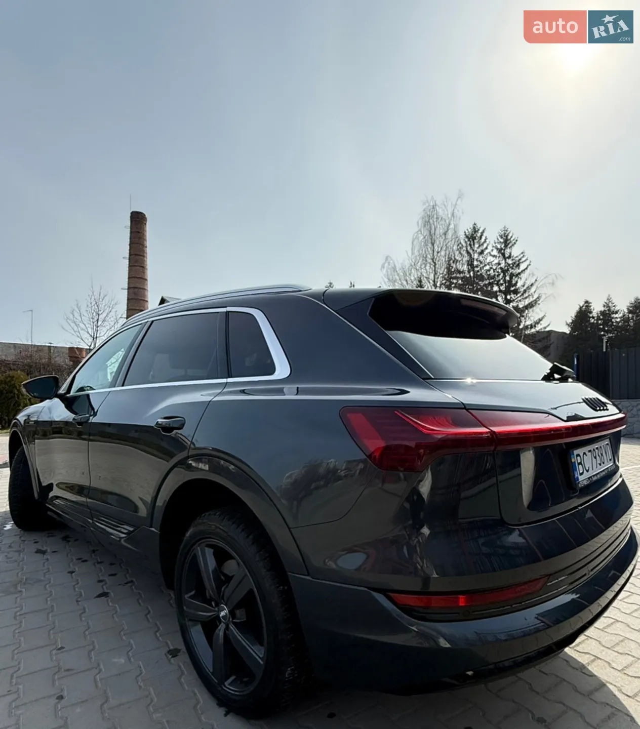 2019 Audi e-tron - мініатюра 9