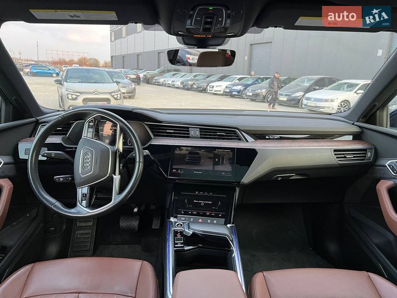 Внедорожник / Кроссовер Audi e-tron 2022 в Львове фото 39 Внедорожник / Кроссовер Audi e-tron 2022 в Львове