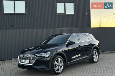 Позашляховик / Кросовер Audi e-tron 2021 в Ужгороді
