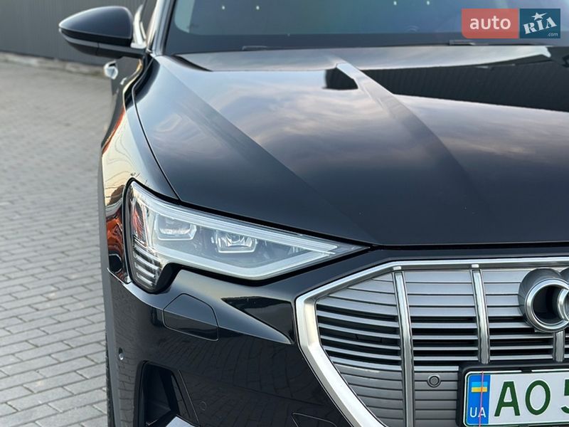 Внедорожник / Кроссовер Audi e-tron 2021 в Ужгороде