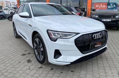 Позашляховик / Кросовер Audi e-tron 2021 в Львові