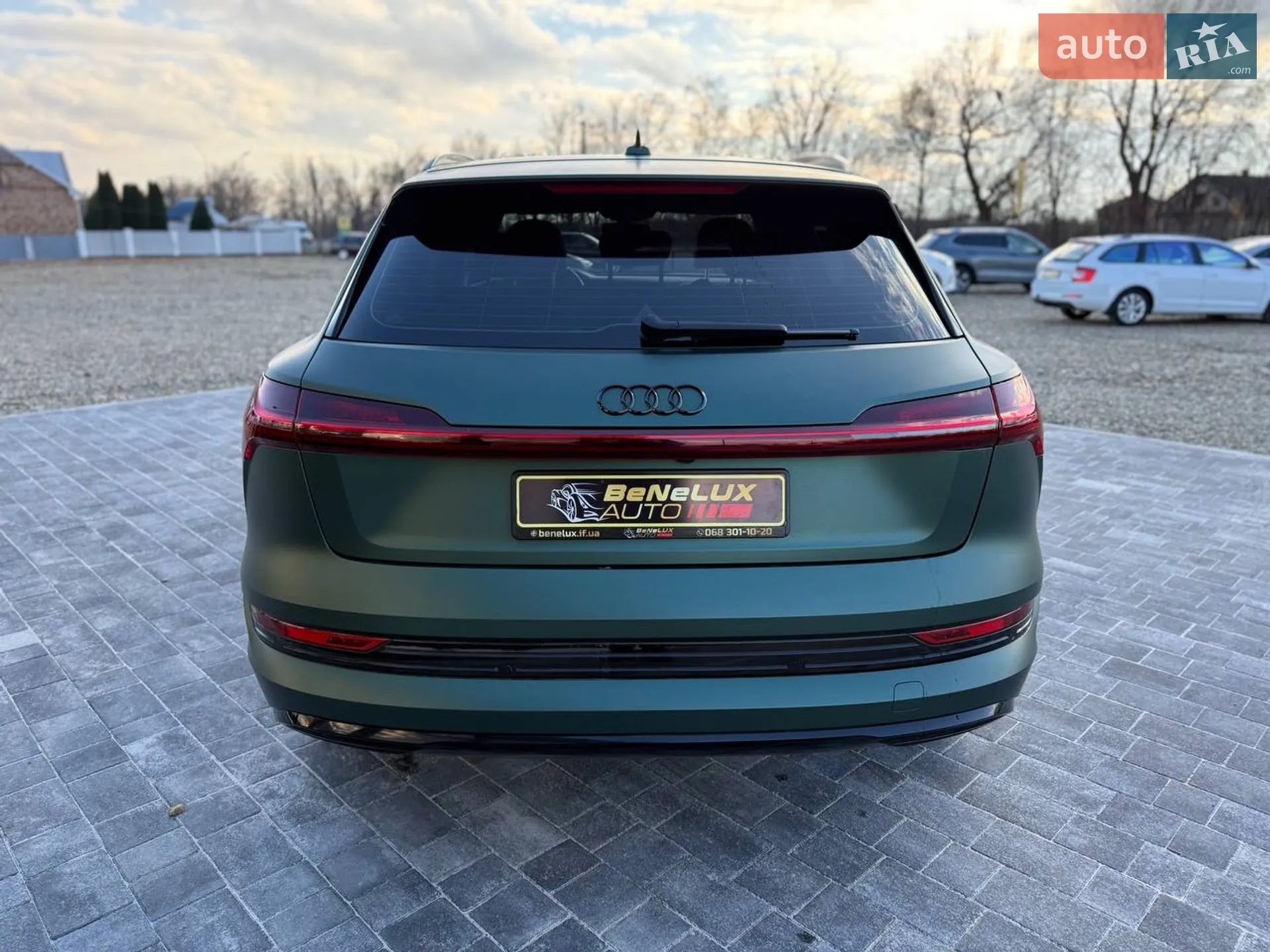 2019 Audi e-tron - мініатюра 8