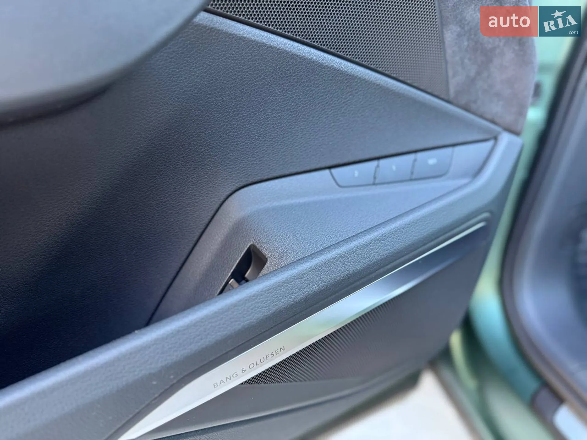 2019 Audi e-tron - мініатюра 38