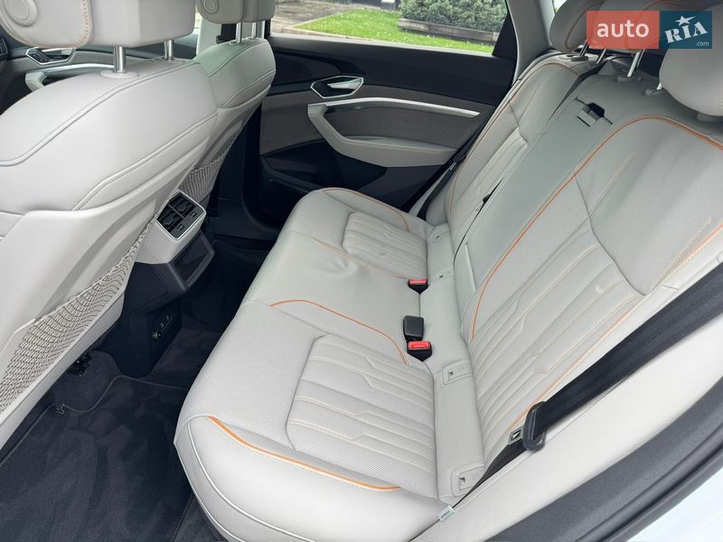 Позашляховик / Кросовер Audi e-tron 2021 в Тернополі фото 35 Позашляховик / Кросовер Audi e-tron 2021 в Тернополі