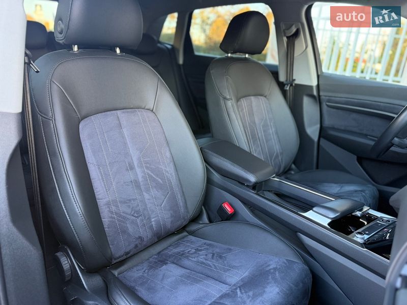 Внедорожник / Кроссовер Audi e-tron 2020 в Тернополе фото 31 Внедорожник / Кроссовер Audi e-tron 2020 в Тернополе