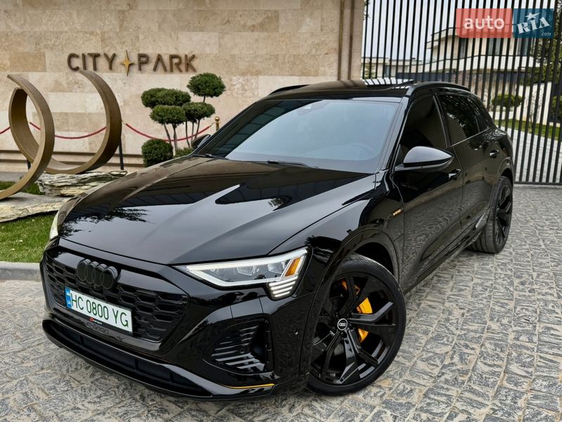Позашляховик / Кросовер Audi e-tron 2019 в Львові