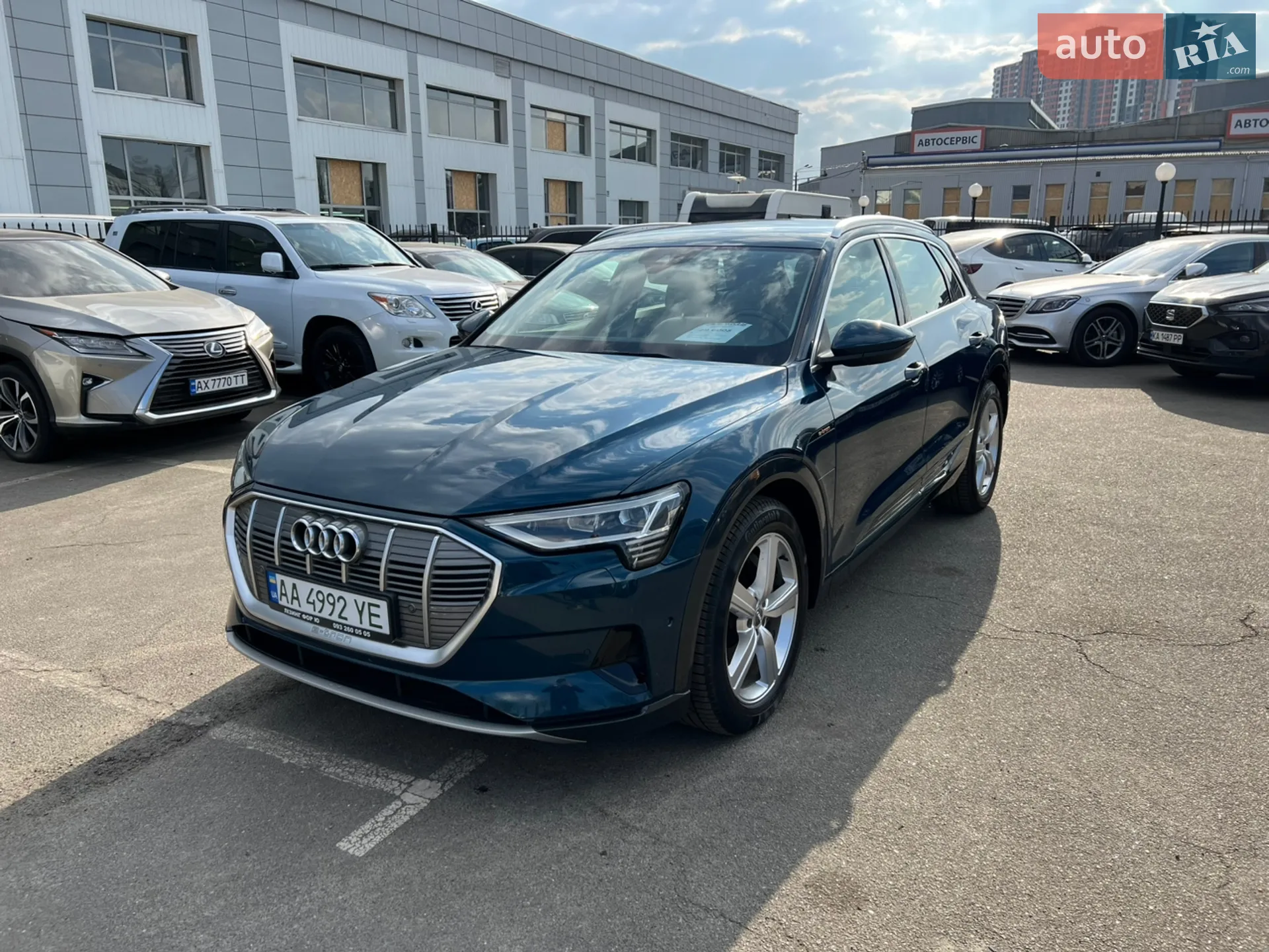 2020 Audi e-tron - мініатюра 3