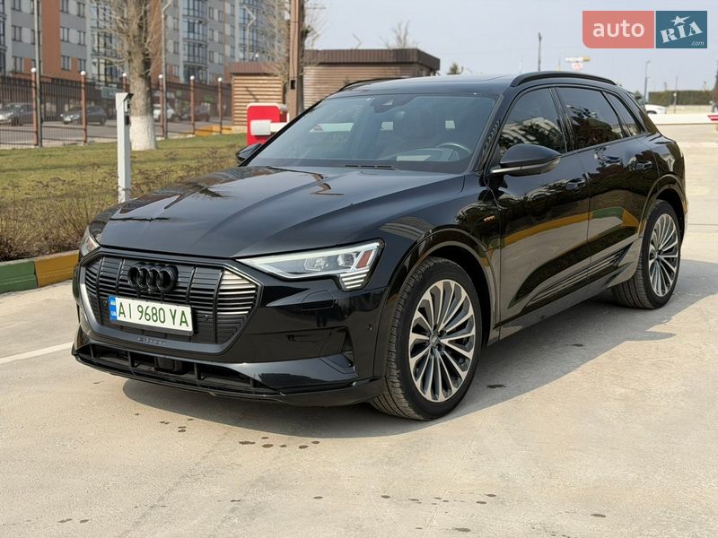 Audi e-tron 2019