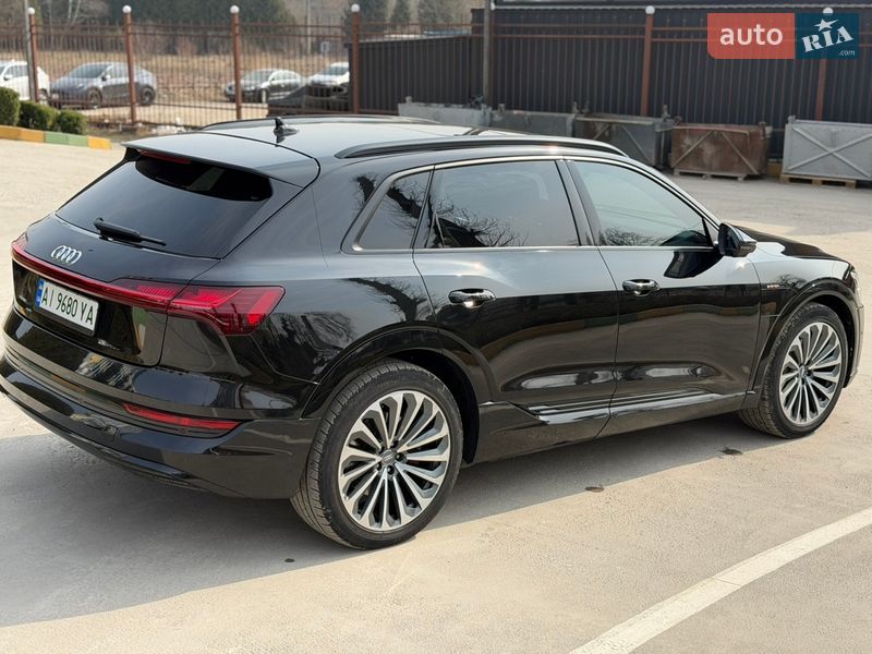 Внедорожник / Кроссовер Audi e-tron 2019 в Ивано-Франковске