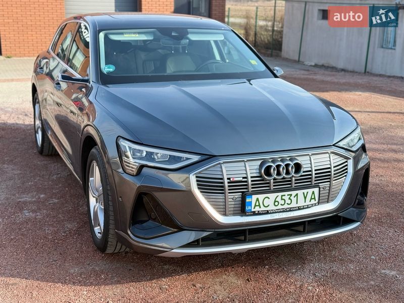 Внедорожник / Кроссовер Audi e-tron 2021 в Луцке