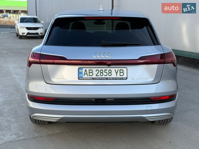 Внедорожник / Кроссовер Audi e-tron 2021 в Виннице
