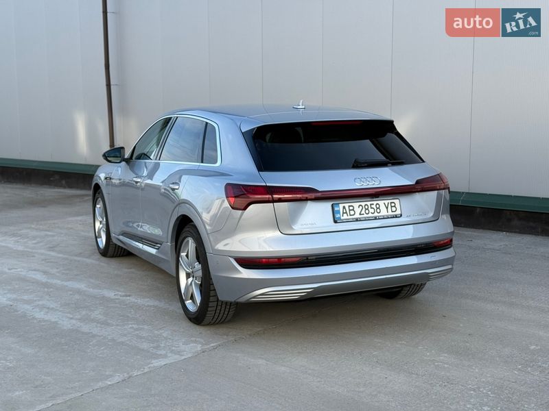 Внедорожник / Кроссовер Audi e-tron 2021 в Виннице