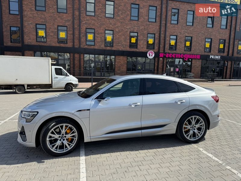 Внедорожник / Кроссовер Audi e-tron 2020 в Виннице фото 13 Внедорожник / Кроссовер Audi e-tron 2020 в Виннице