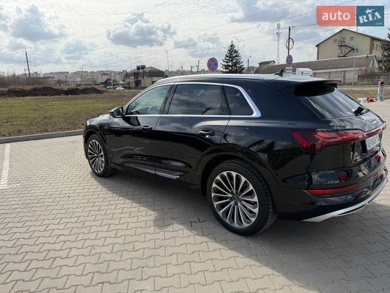Внедорожник / Кроссовер Audi e-tron 2022 в Виннице фото 9 Внедорожник / Кроссовер Audi e-tron 2022 в Виннице