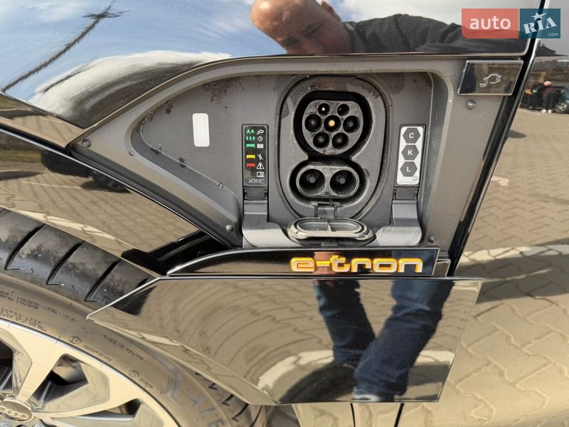 Внедорожник / Кроссовер Audi e-tron 2022 в Виннице фото 25 Внедорожник / Кроссовер Audi e-tron 2022 в Виннице