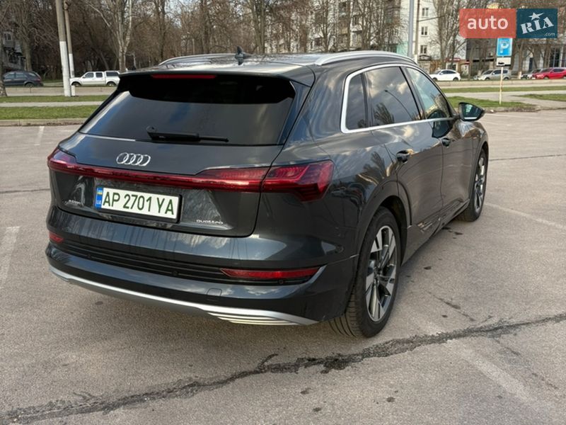 Внедорожник / Кроссовер Audi e-tron 2021 в Запорожье