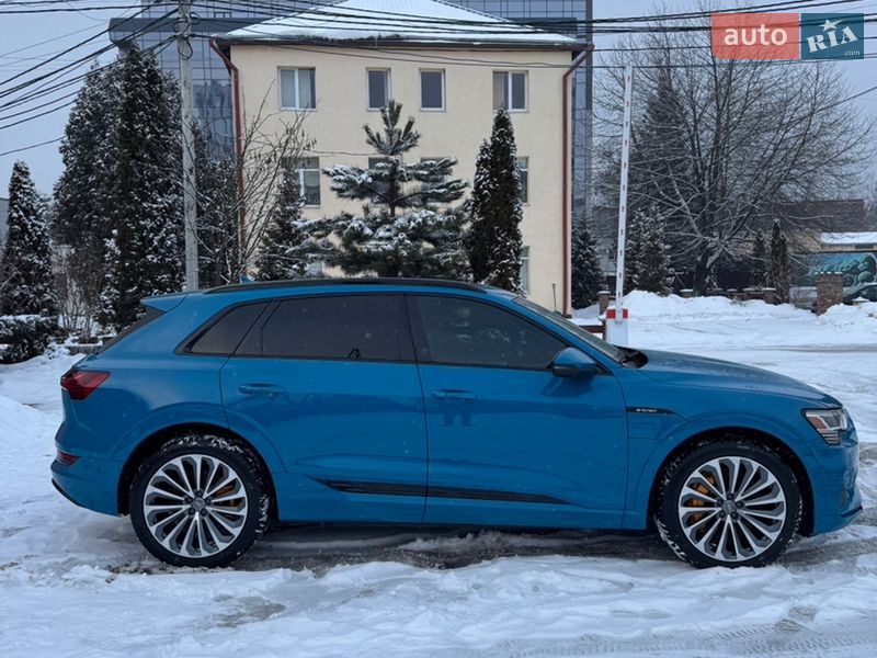 Внедорожник / Кроссовер Audi e-tron 2019 в Львове
