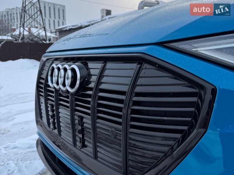 Внедорожник / Кроссовер Audi e-tron 2019 в Львове