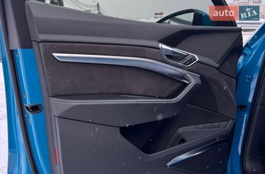 Внедорожник / Кроссовер Audi e-tron 2019 в Львове
