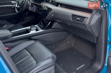 Внедорожник / Кроссовер Audi e-tron 2019 в Львове