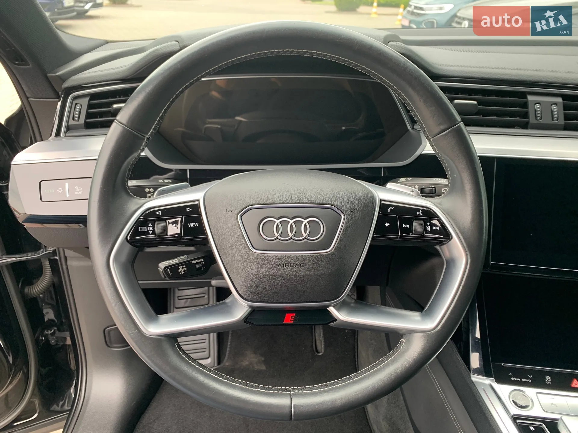 2020 Audi e-tron - мініатюра 20