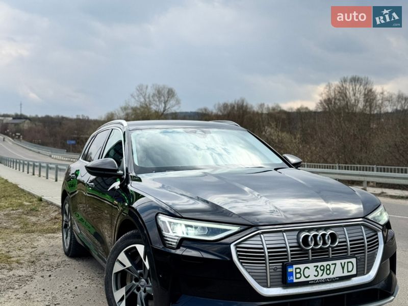 Внедорожник / Кроссовер Audi e-tron 2019 в Львове