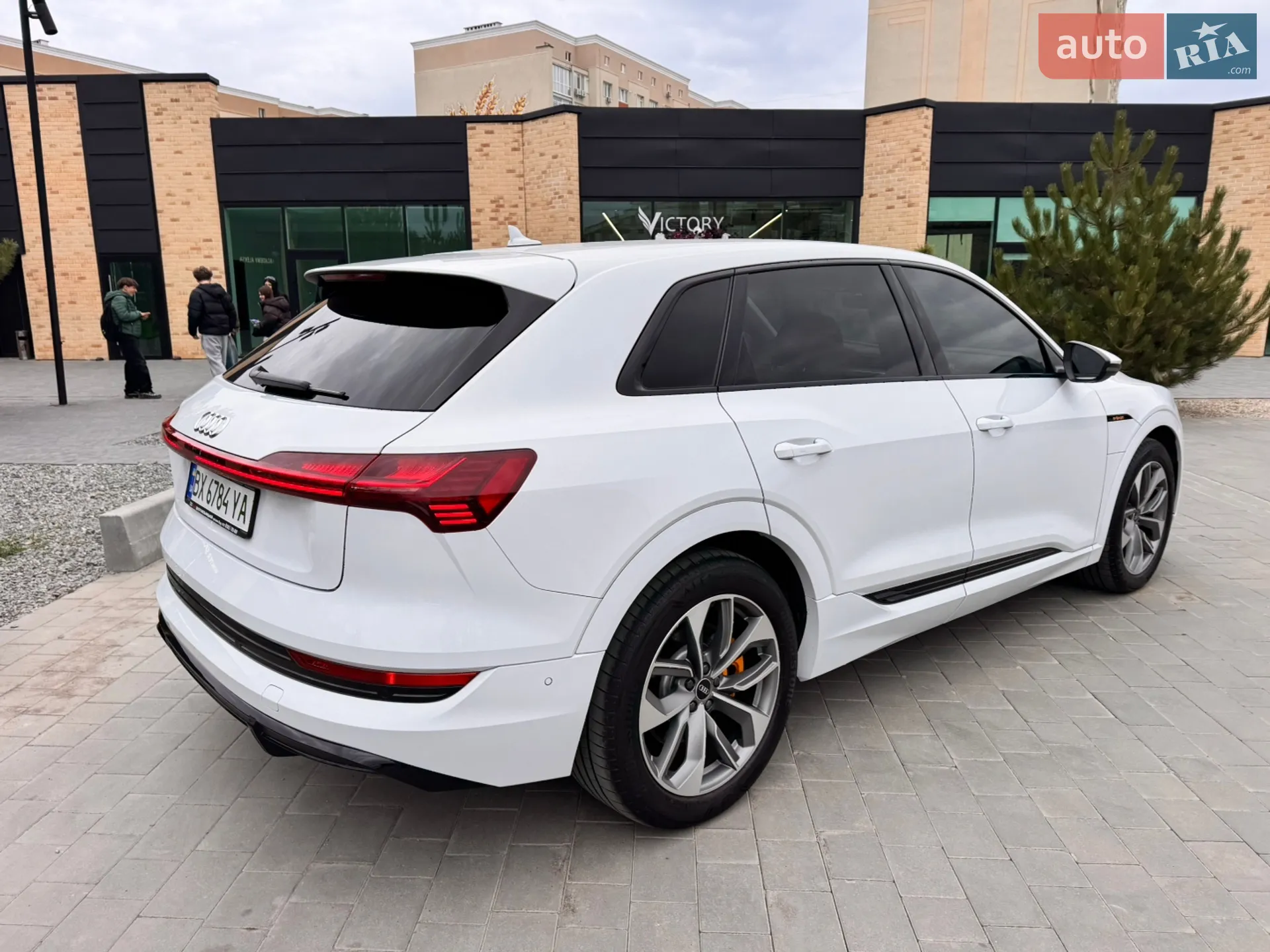 2022 Audi e-tron - мініатюра 24