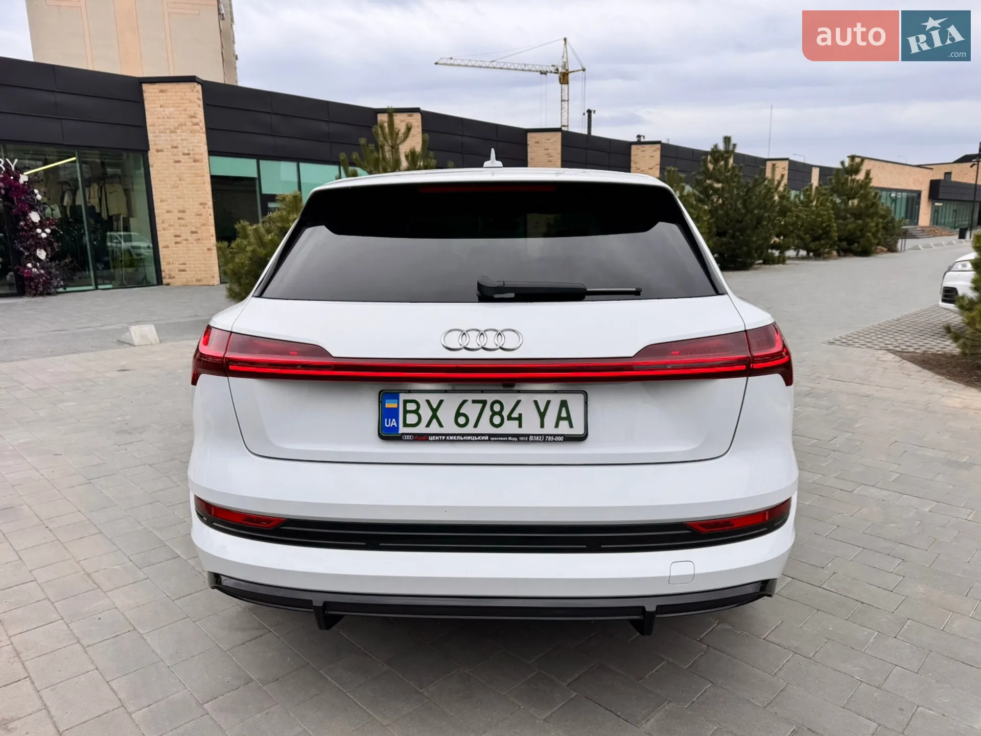 2022 Audi e-tron - мініатюра 29