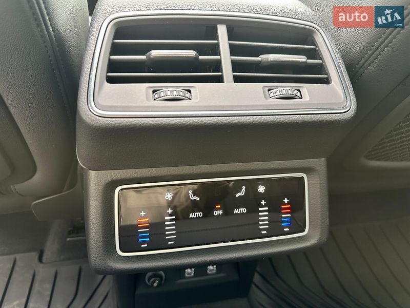 Внедорожник / Кроссовер Audi e-tron 2021 в Киеве
