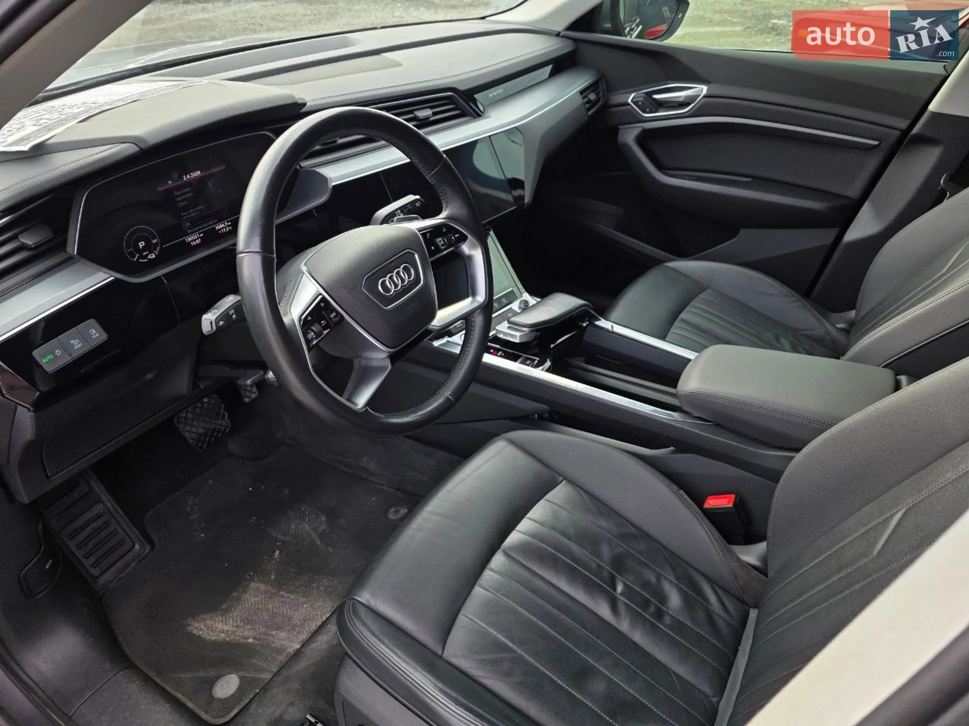 2019 Audi e-tron - мініатюра 26