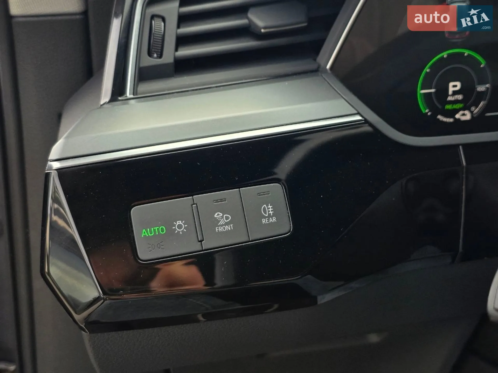 2019 Audi e-tron - мініатюра 37