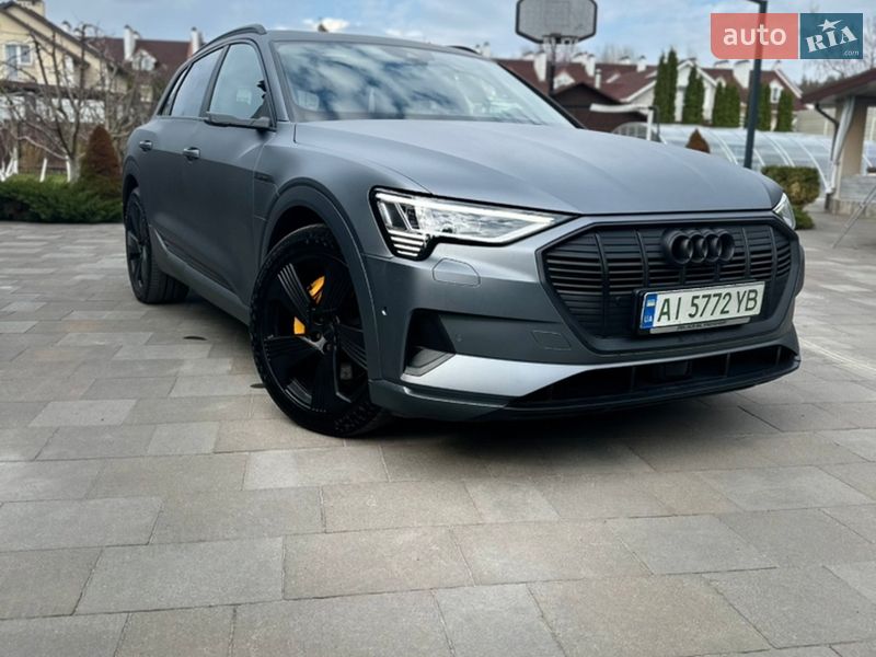 Внедорожник / Кроссовер Audi e-tron 2019 в Ирпене фото 21 Внедорожник / Кроссовер Audi e-tron 2019 в Ирпене