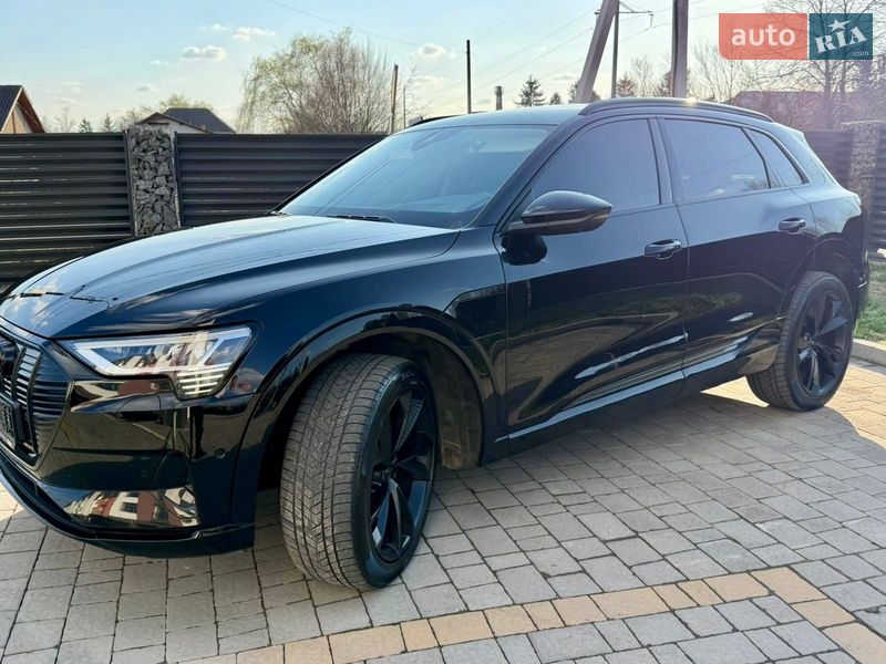 Позашляховик / Кросовер Audi e-tron 2020 в Дрогобичі