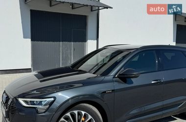 Внедорожник / Кроссовер Audi e-tron 2019 в Бориславе