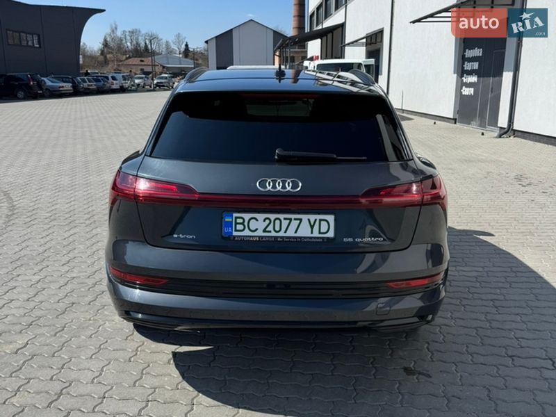 Внедорожник / Кроссовер Audi e-tron 2019 в Бориславе