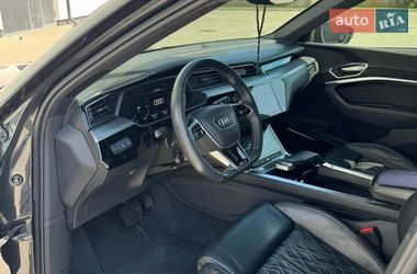 Внедорожник / Кроссовер Audi e-tron 2019 в Бориславе