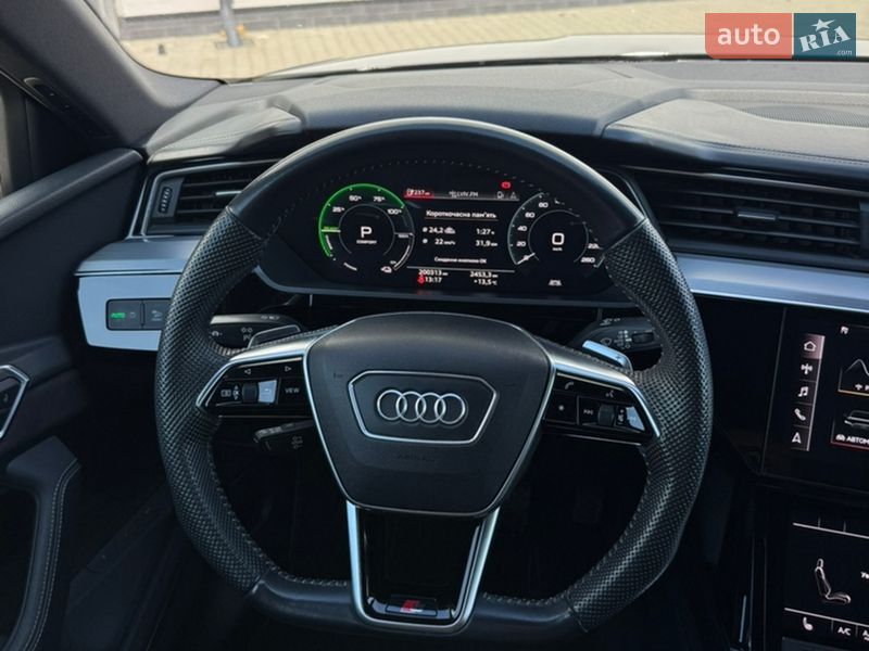 Внедорожник / Кроссовер Audi e-tron 2019 в Бориславе