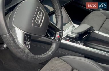 Внедорожник / Кроссовер Audi e-tron 2019 в Сокале