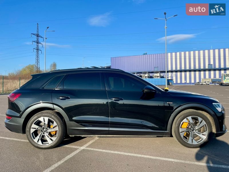 Внедорожник / Кроссовер Audi e-tron 2021 в Ровно фото 7 Внедорожник / Кроссовер Audi e-tron 2021 в Ровно