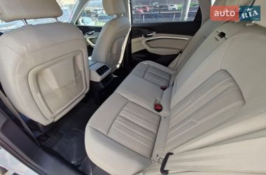 Внедорожник / Кроссовер Audi e-tron 2020 в Киеве