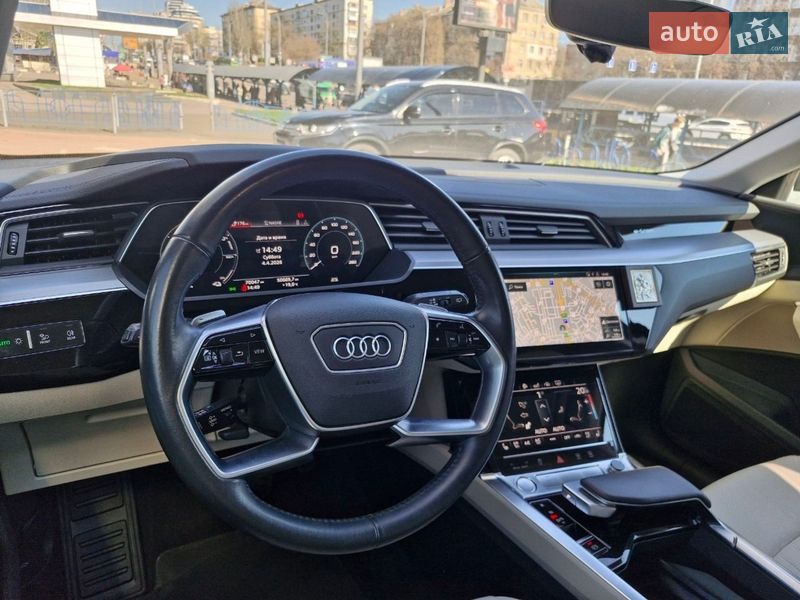 Внедорожник / Кроссовер Audi e-tron 2020 в Киеве