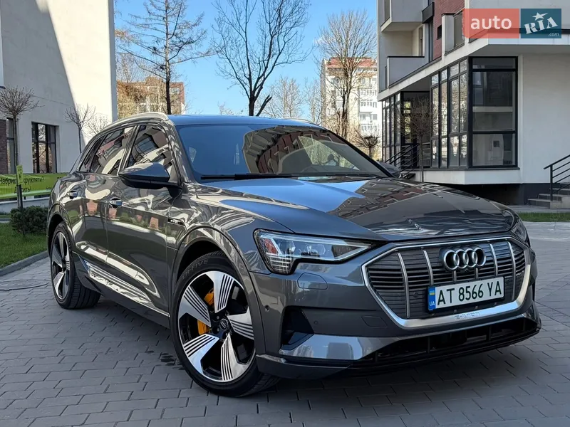 Audi e-tron 2019