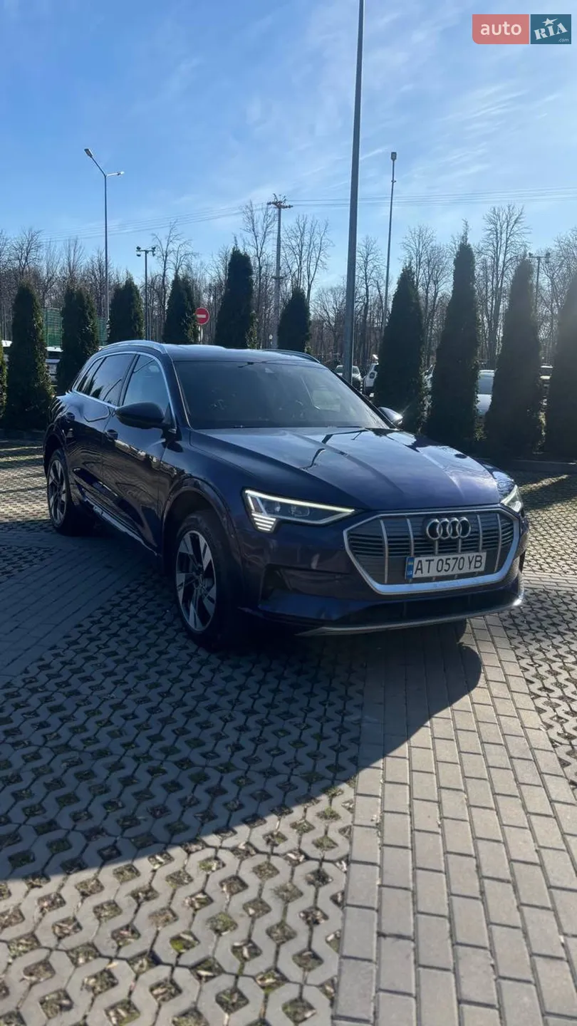2020 Audi e-tron - мініатюра 2