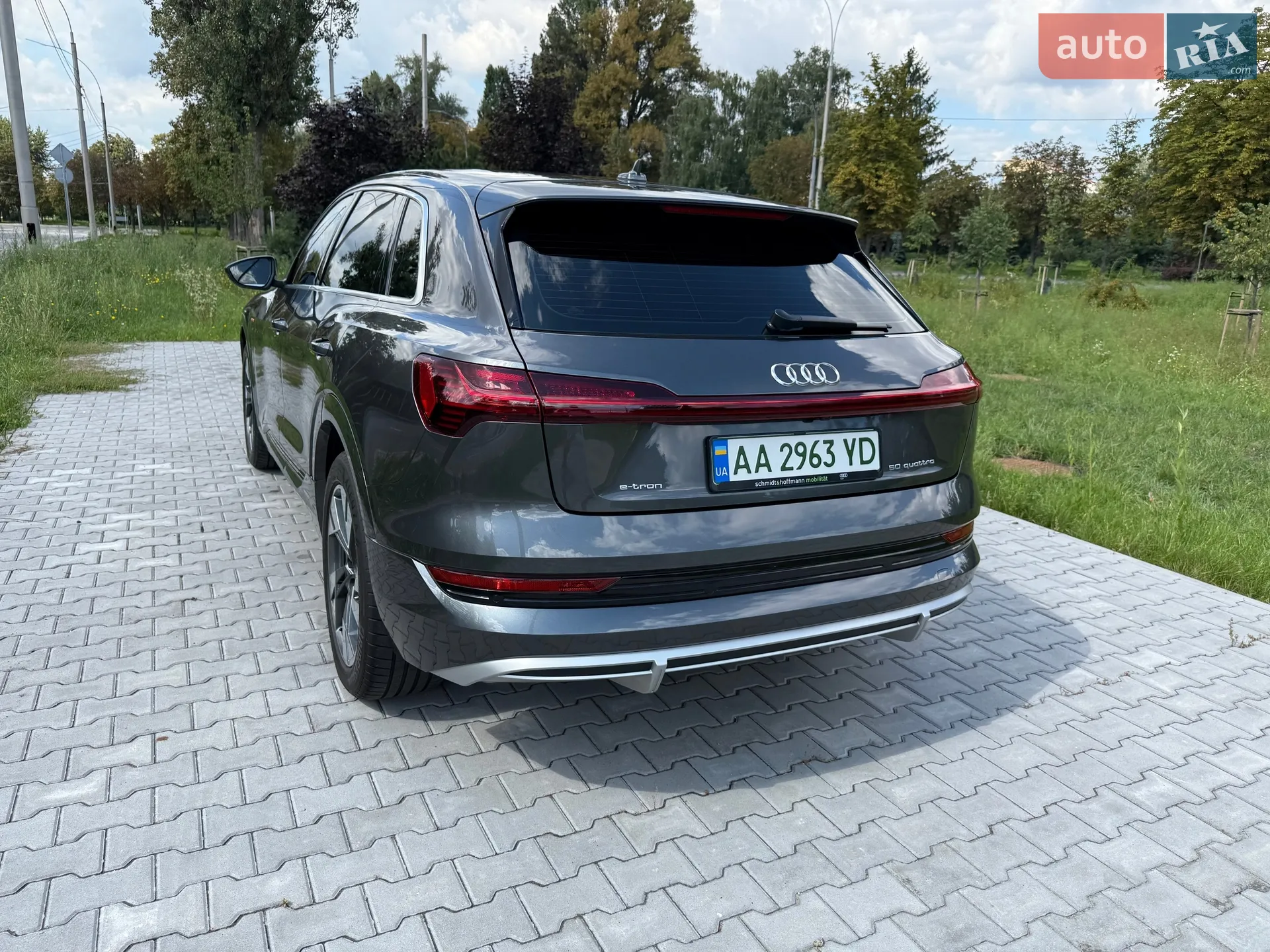 2021 Audi e-tron - мініатюра 13