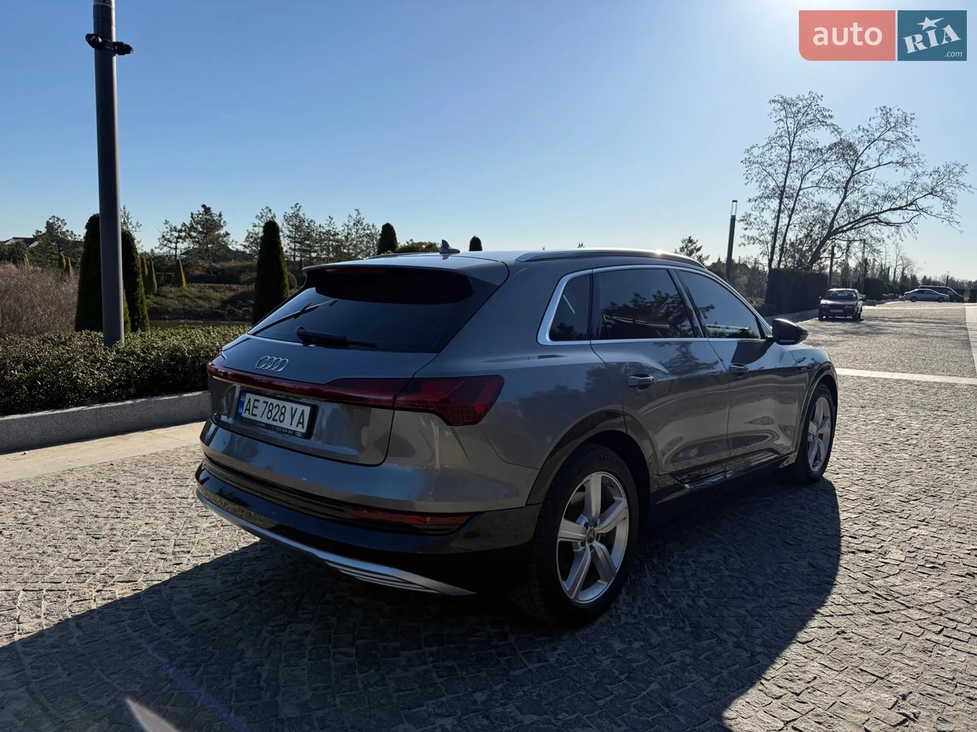 2019 Audi e-tron - мініатюра 6