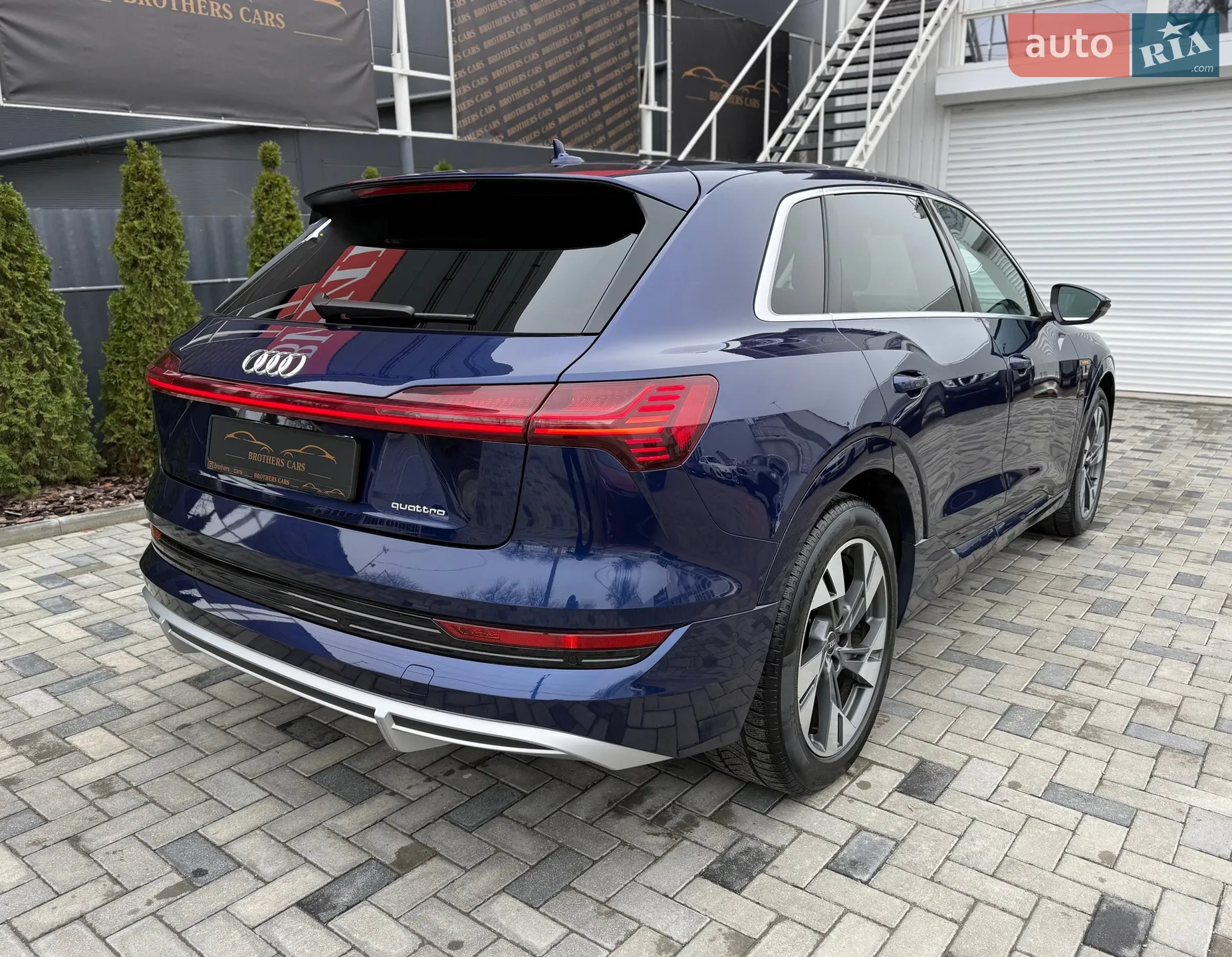 2022 Audi e-tron - мініатюра 5
