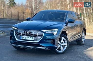 Позашляховик / Кросовер Audi e-tron 2021 в Рівному