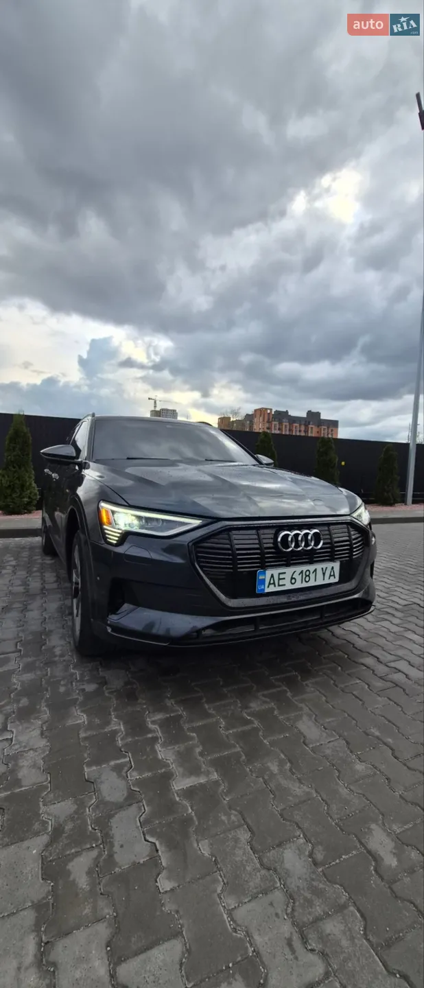 2022 Audi e-tron - мініатюра 38