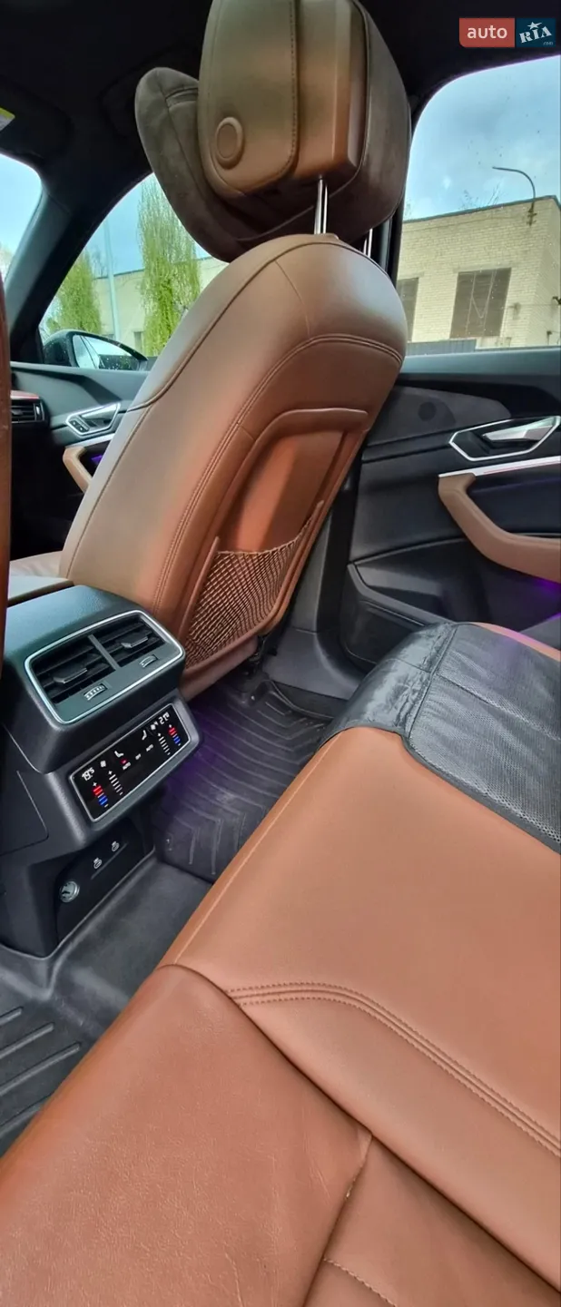 2022 Audi e-tron - мініатюра 48
